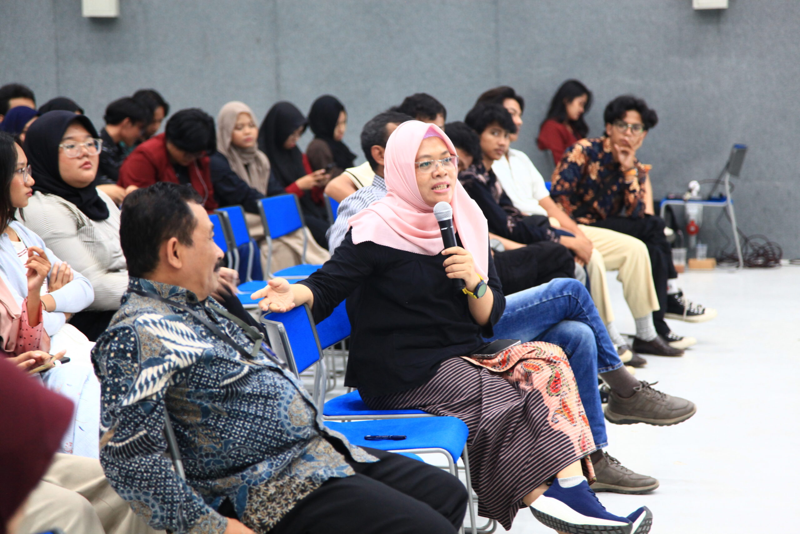 Desain Interior ISI Surakarta Hadirkan Praktisi Nasional untuk Perkuat Desain Berbasis Budaya